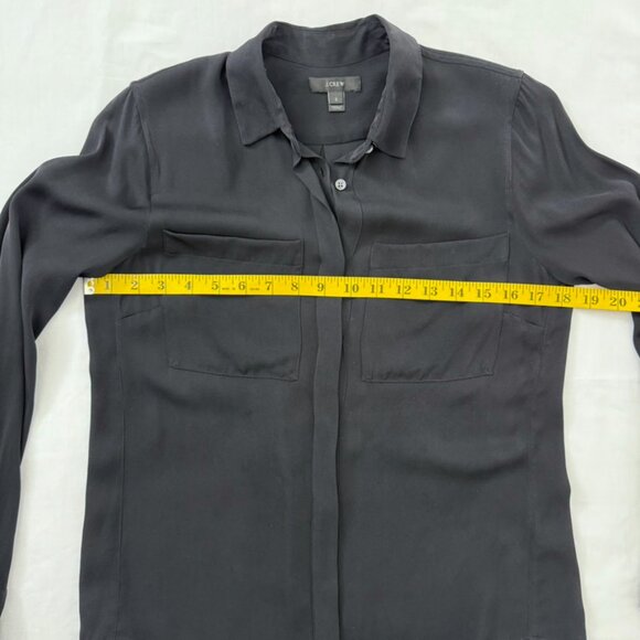 J.Crew Women’s Black Silk Long Sleeve Button Front Blouse Size 2 Minimalist - Picture 11 of 13